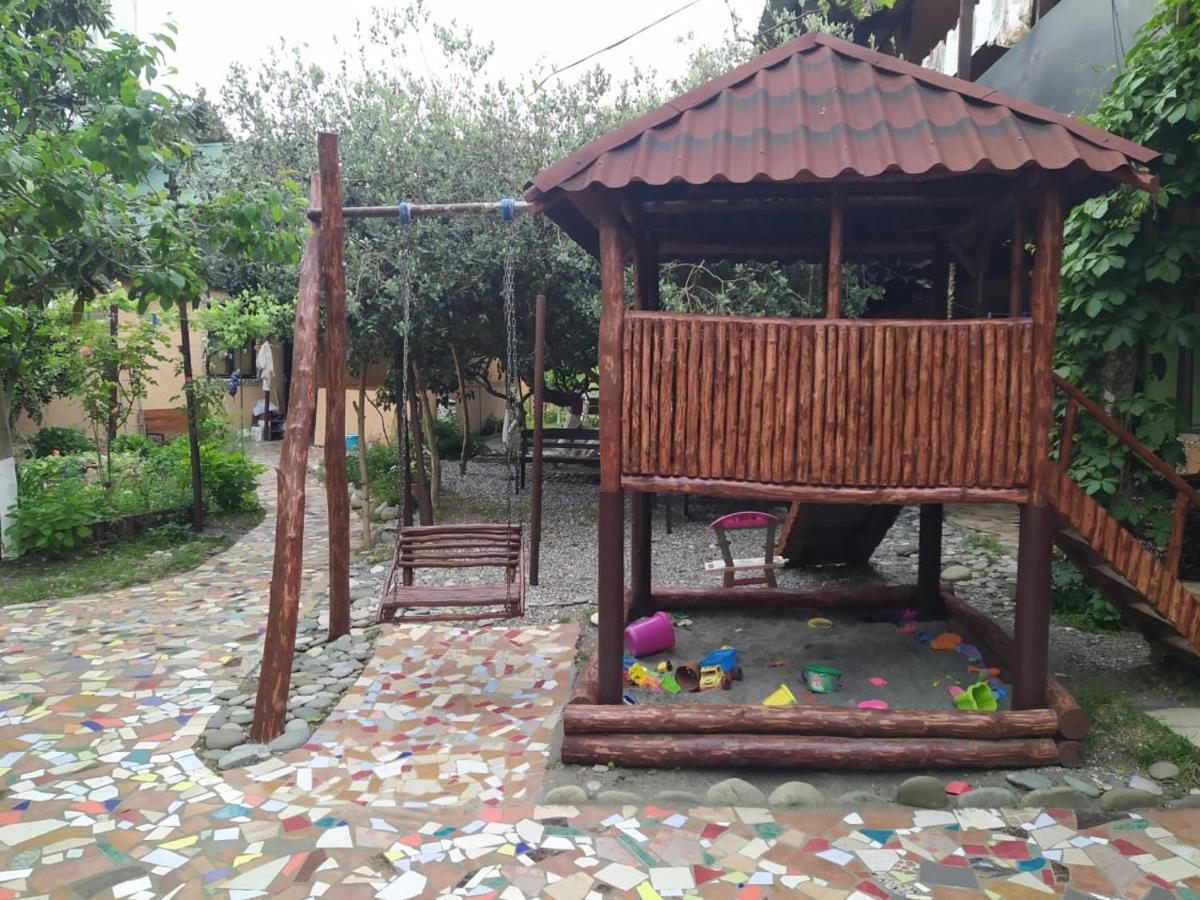 Guest House Lev Pizunda Luaran gambar